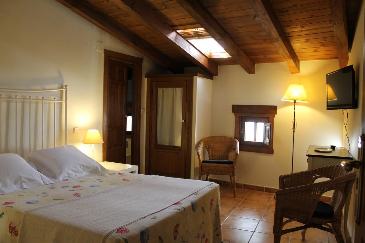 Hostal Rural Luna Y Hostal Rural Lunaposada Candeleda Ngoại thất bức ảnh