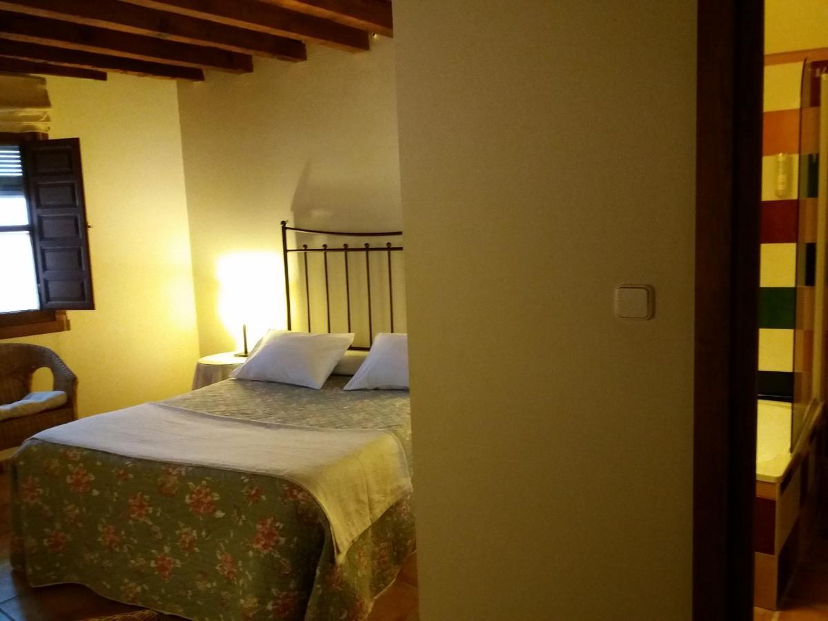 Hostal Rural Luna Y Hostal Rural Lunaposada Candeleda Ngoại thất bức ảnh