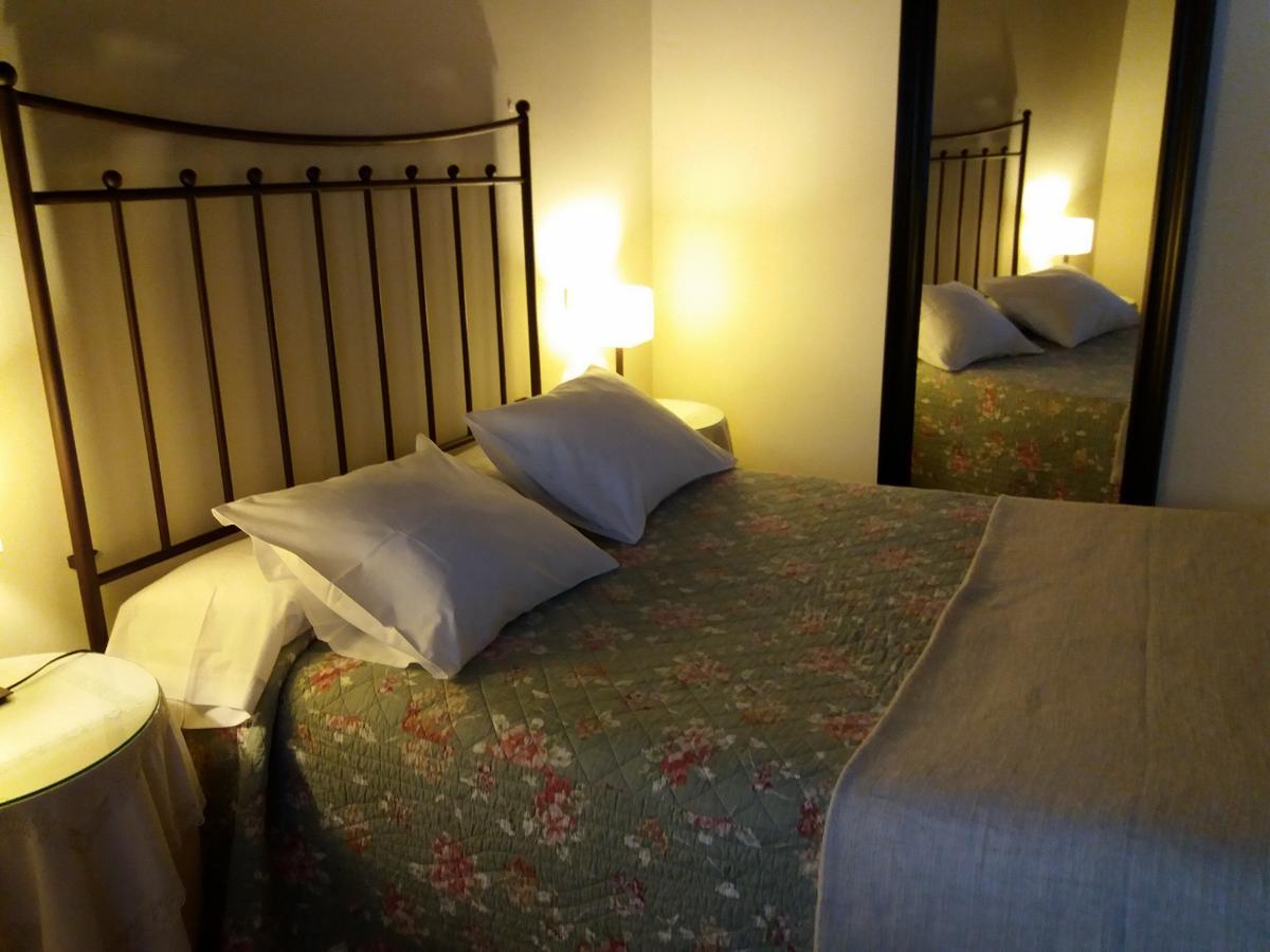 Hostal Rural Luna Y Hostal Rural Lunaposada Candeleda Ngoại thất bức ảnh
